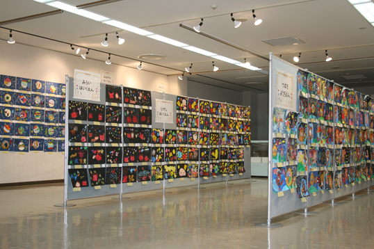 企画展のご案内「子ども宇宙絵画展」のイメージ